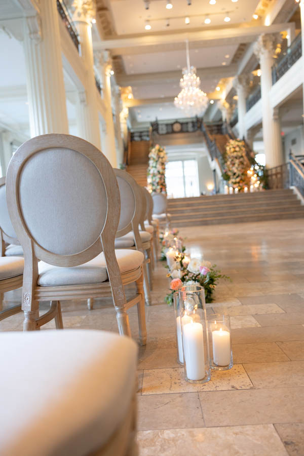 Aisle details at the Corinthian
