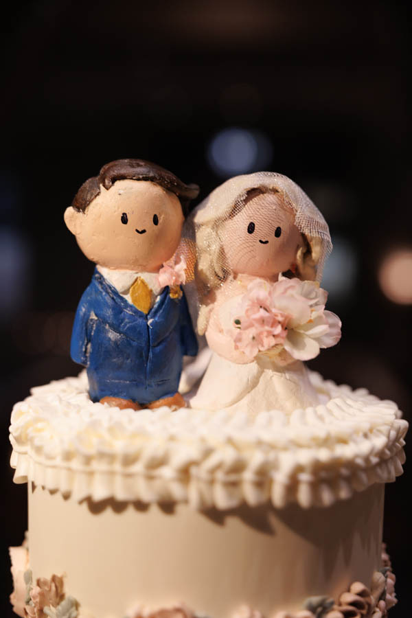 Cake topper detail