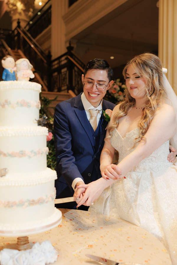 Cutting the cake