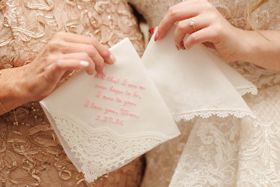 A handkerchief message gift for the mother of the bride