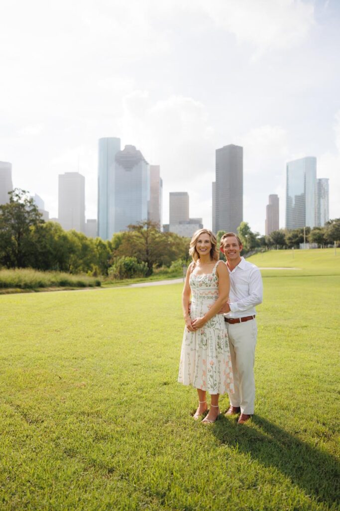 An engaged couple photographed in Eleanor Tinsley Park / Buffalo Bayou Park