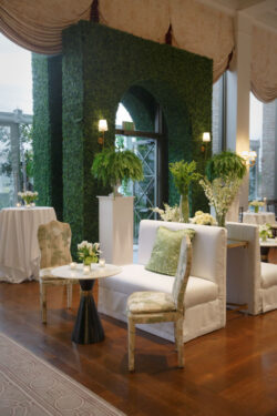 Florals by Bergner & Johnson at River Oaks Country Club